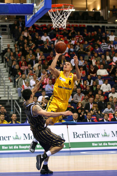 明了该赛事 明了该赛事