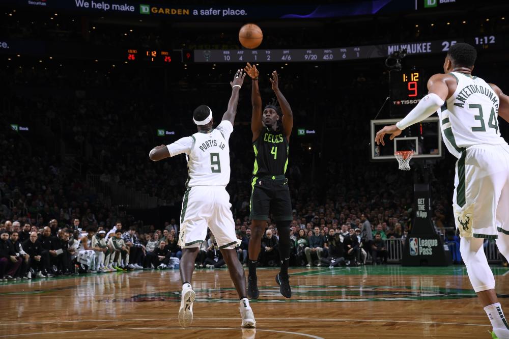 且看安切洛 且看安切洛